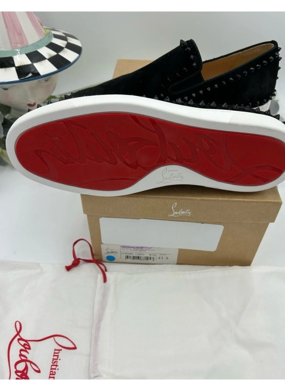 N/A black suede